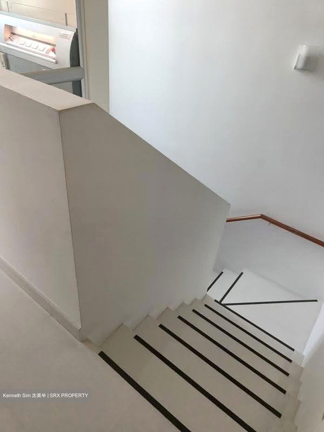 West Coast Drive (D5), Terrace #634594281